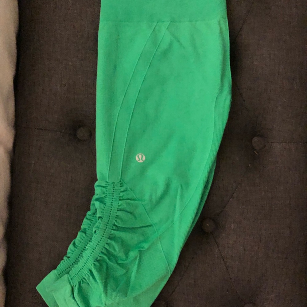 Lululemon Green Ebb and Flow legging